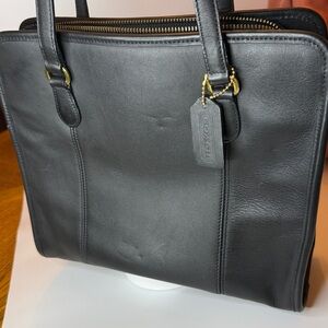Coach vintage work
Tote